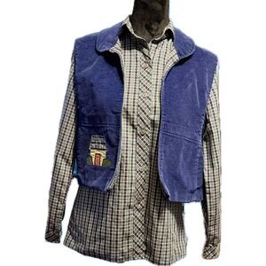 Vintage 1970s women’s small, long sleeve‎ button-down shirt with vest